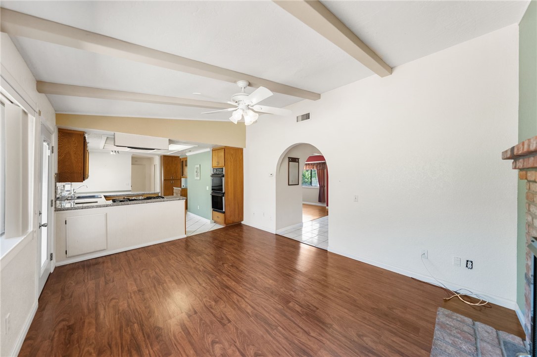 1732 E Mission Road