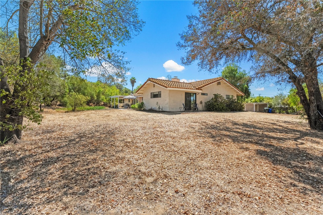 1732 E Mission Road