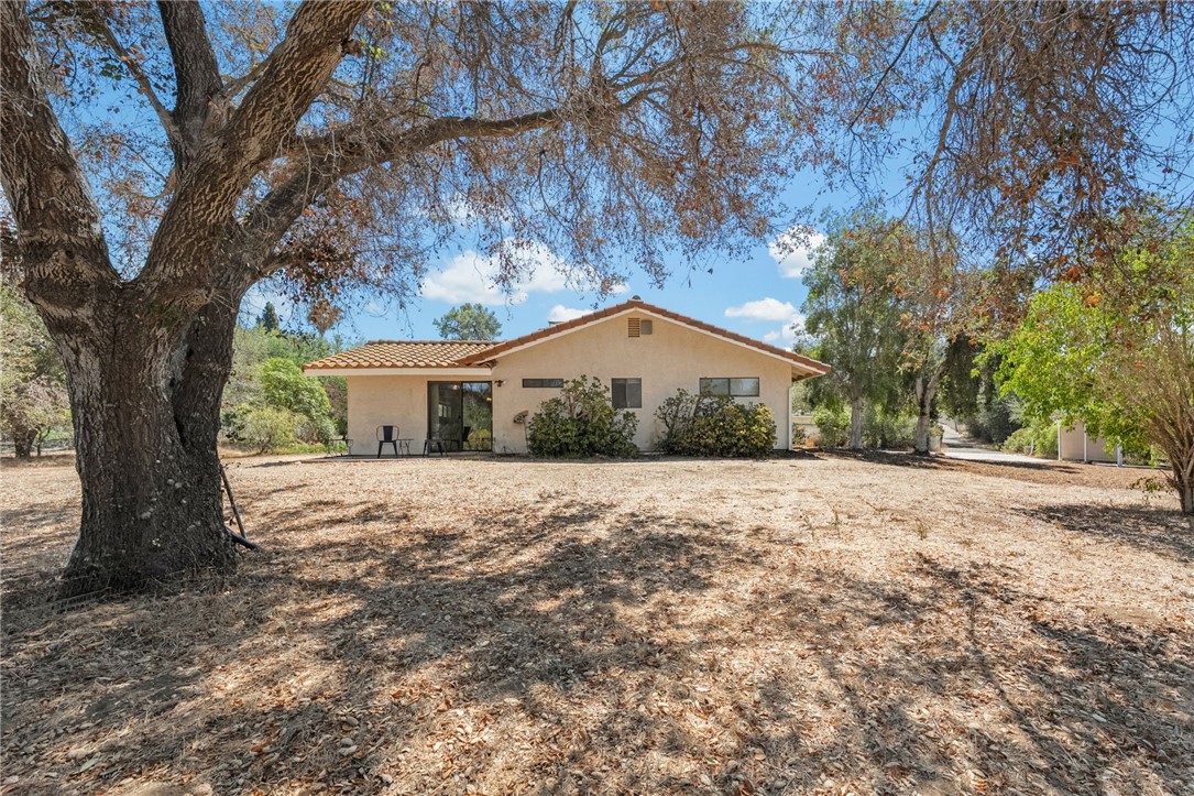1732 E Mission Road