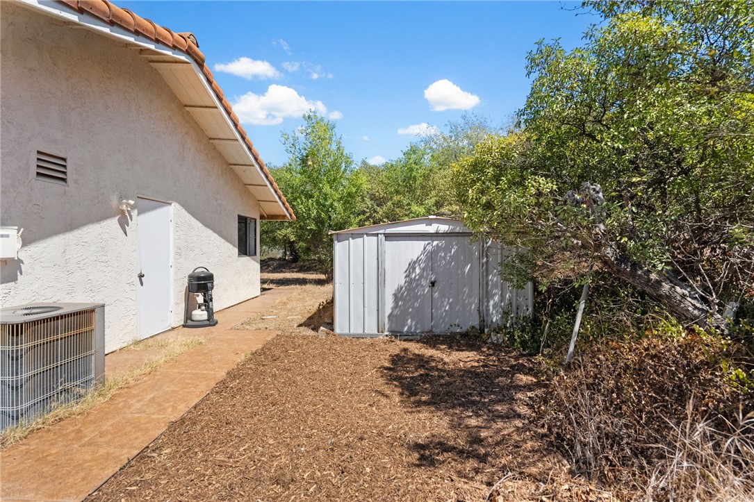 1732 E Mission Road