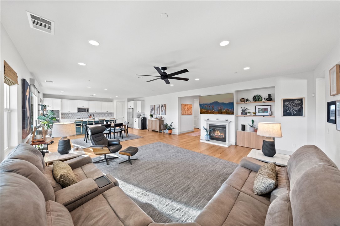 30109 Old Court