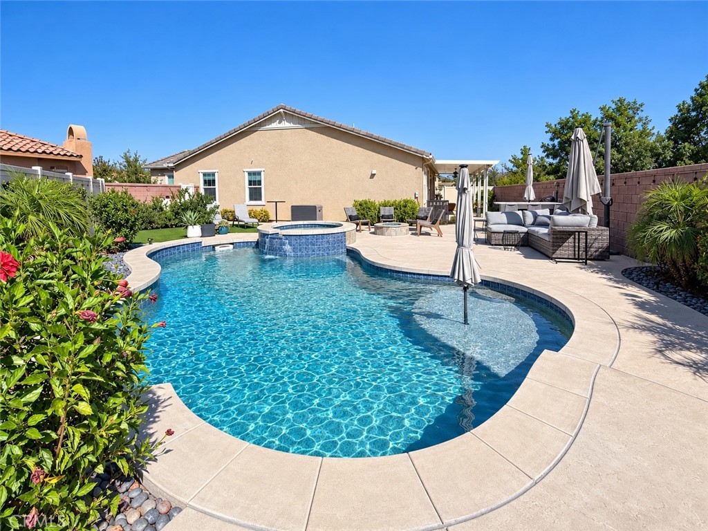 30109 Old Court