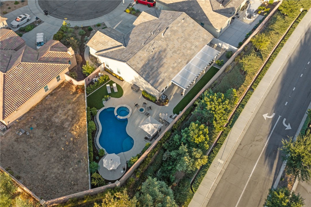 30109 Old Court