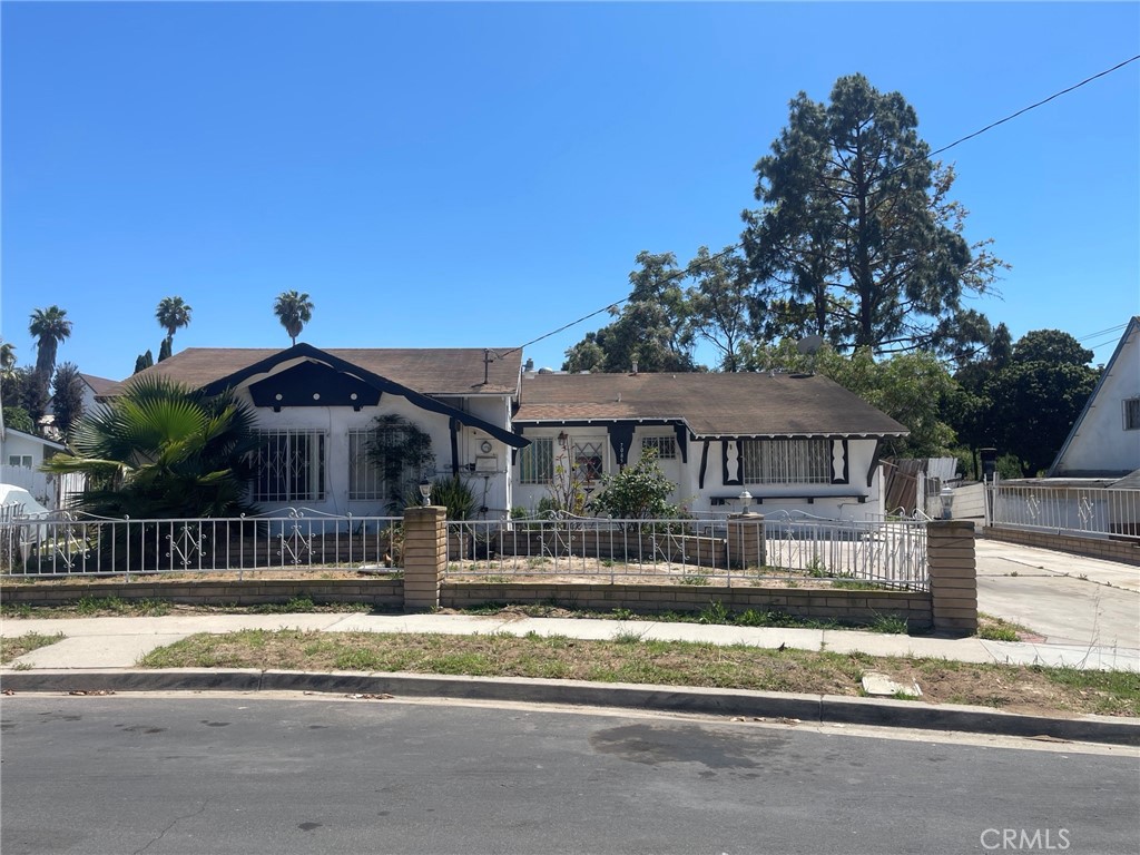 7085 Madrone Avenue