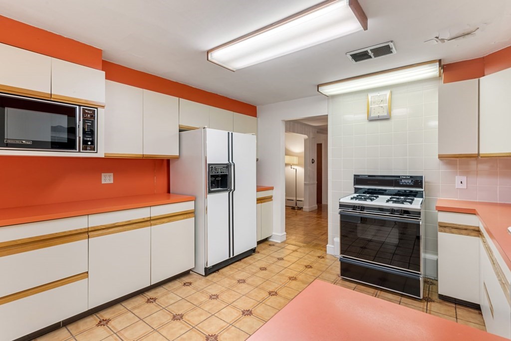 167 Waban Ave