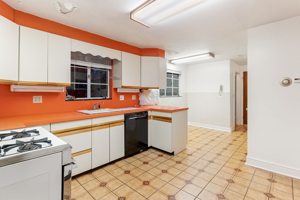 167 Waban Ave
