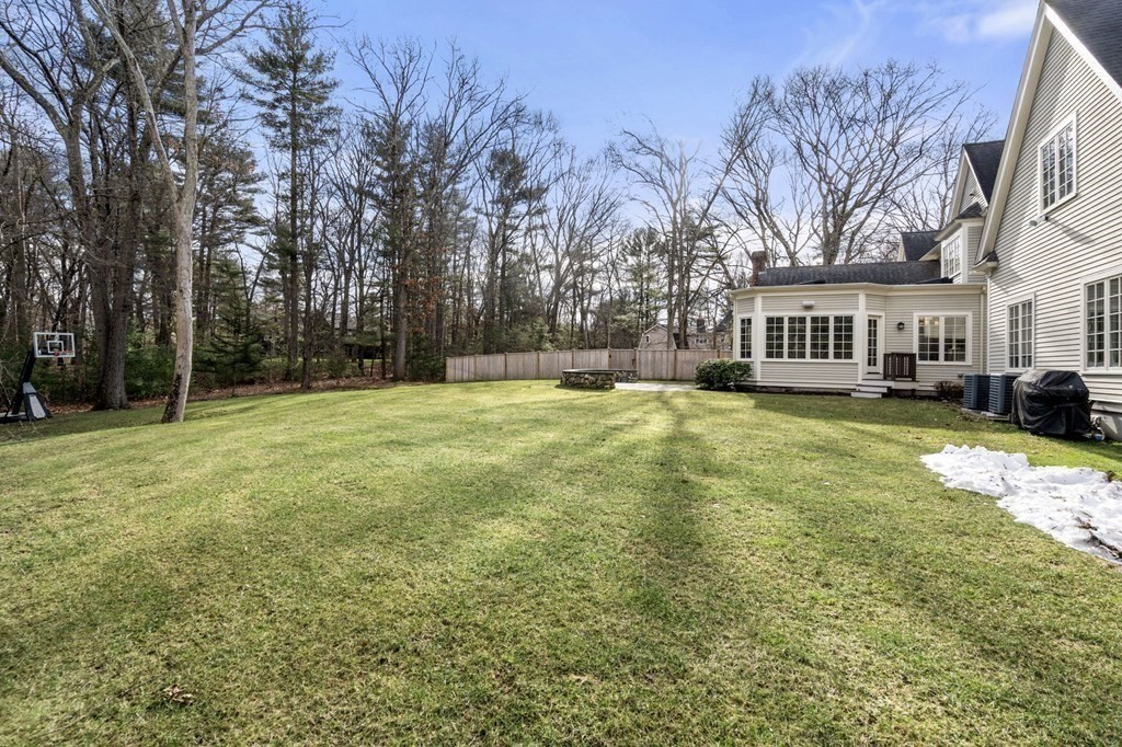7 Donnelly Dr