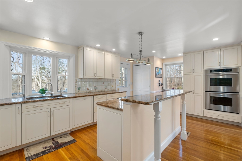 8 Raleigh Rd