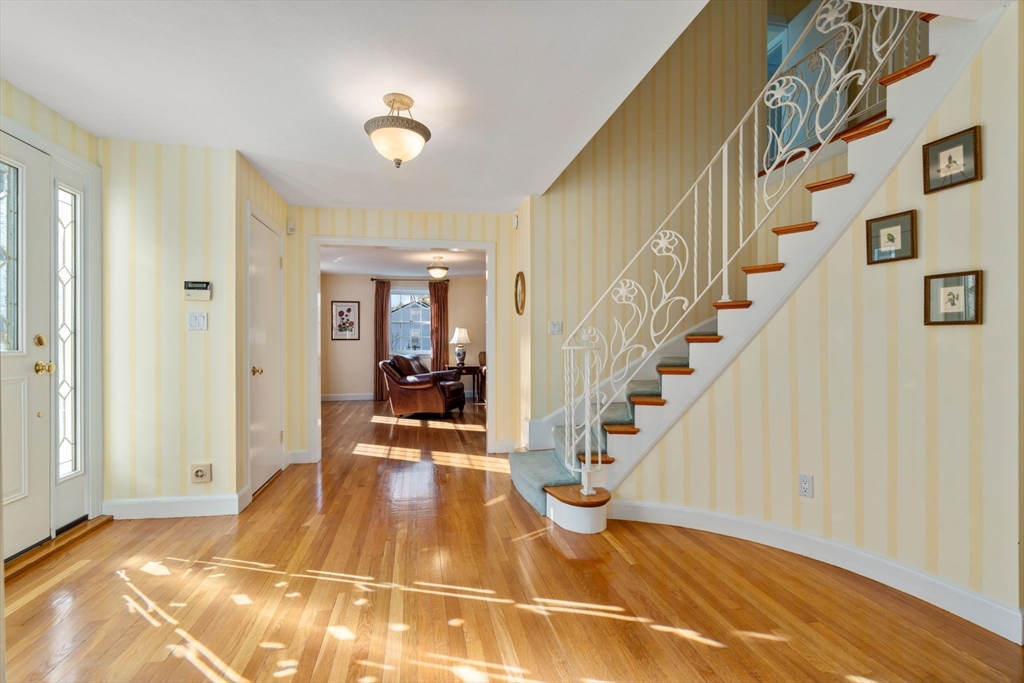 8 Raleigh Rd