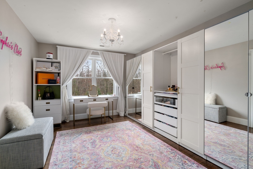 175 Schoolmasters Lane