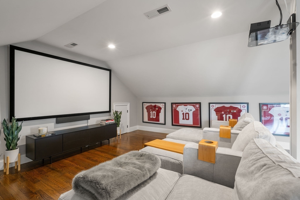 175 Schoolmasters Lane