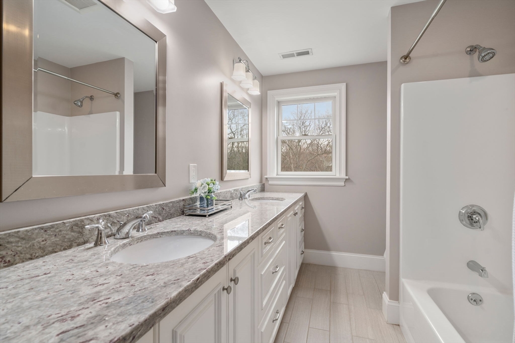 175 Schoolmasters Lane