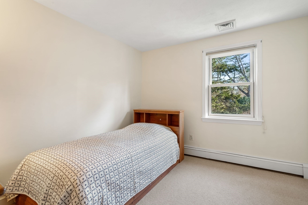 14 Peckham Hill Rd