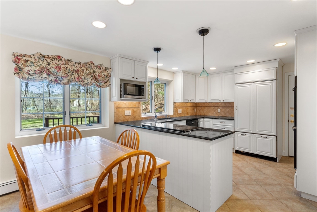 14 Peckham Hill Rd