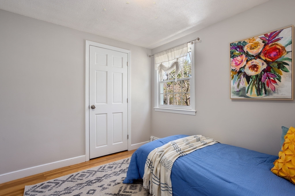 11 Fox Lane