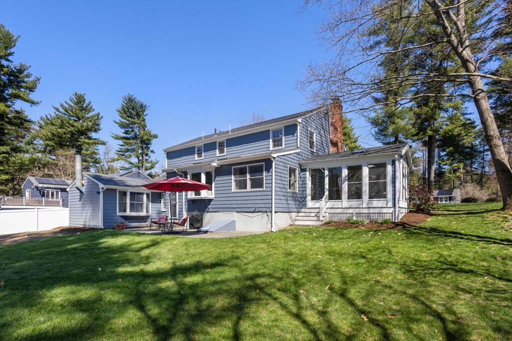 11 Fox Lane