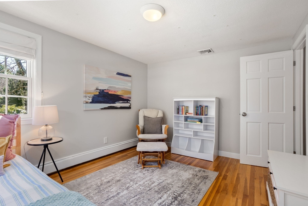 11 Fox Lane
