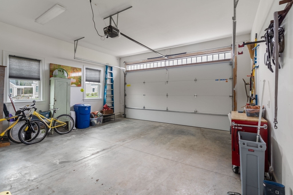 16 Millstone Dr # 16