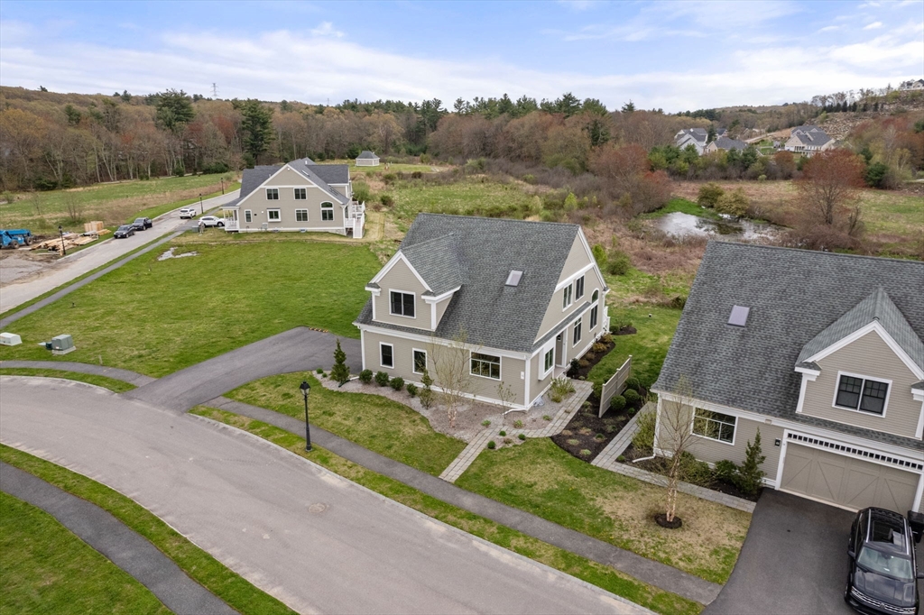 16 Millstone Dr # 16
