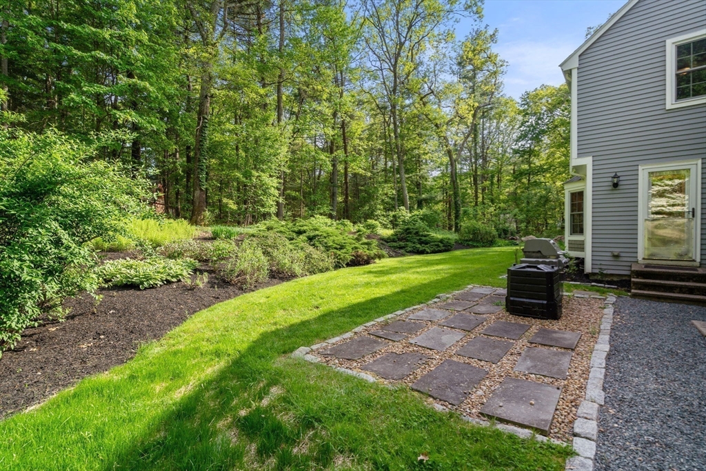 12 Pleasant St