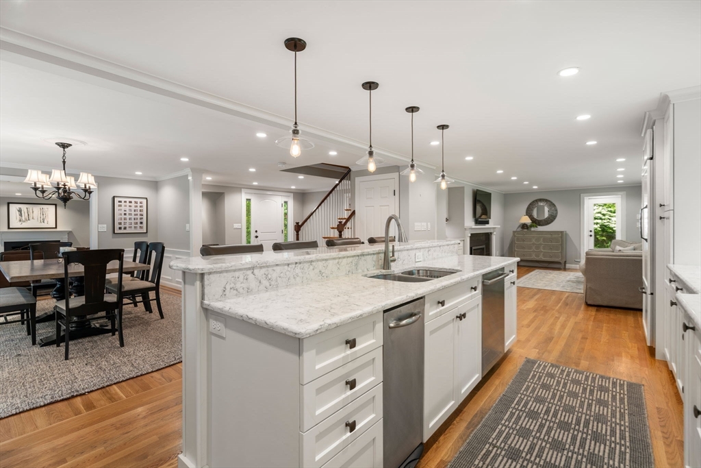 12 Pleasant St