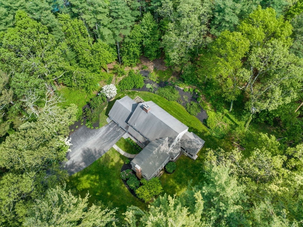 12 Pleasant St