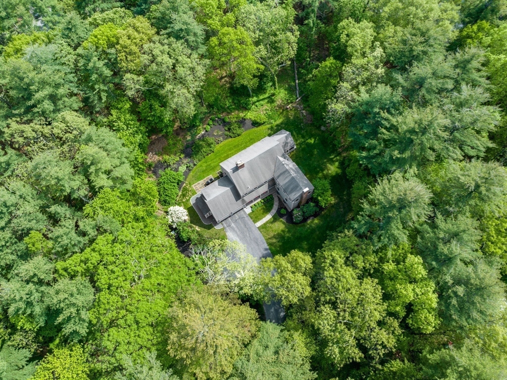 12 Pleasant St