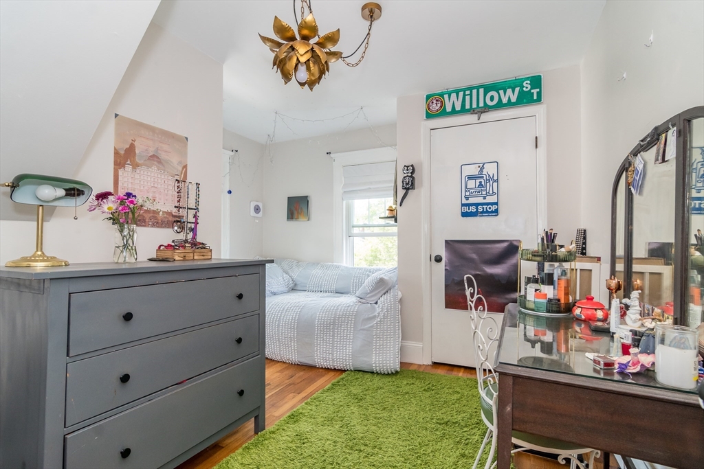 22 Walcott St