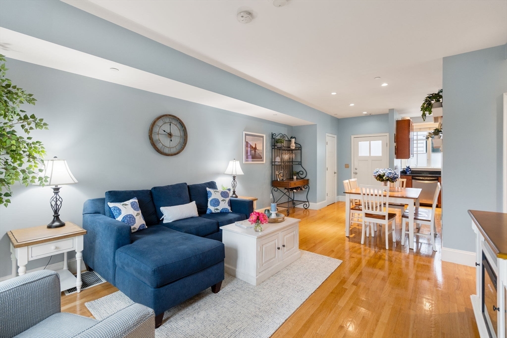 93 E Central St # 7
