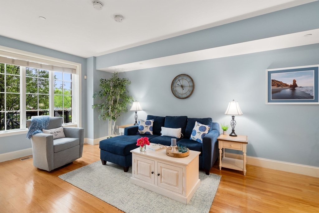 93 E Central St # 7