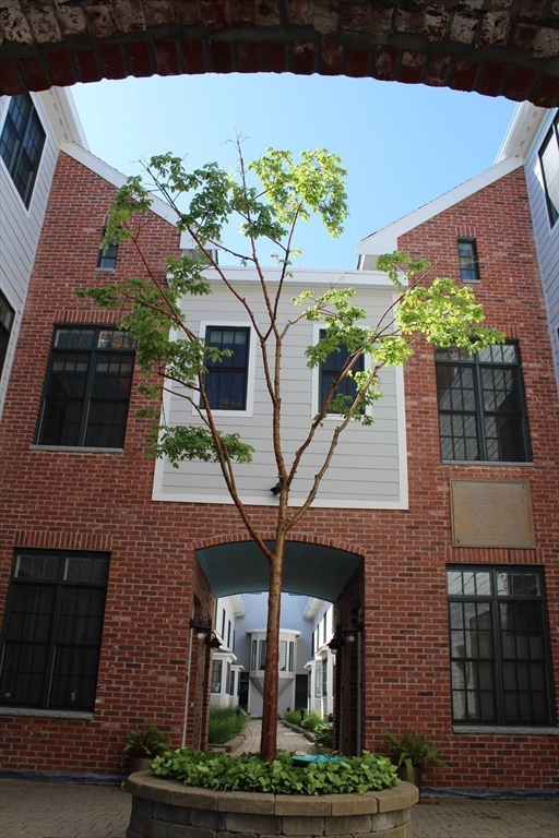 93 E Central St # 7
