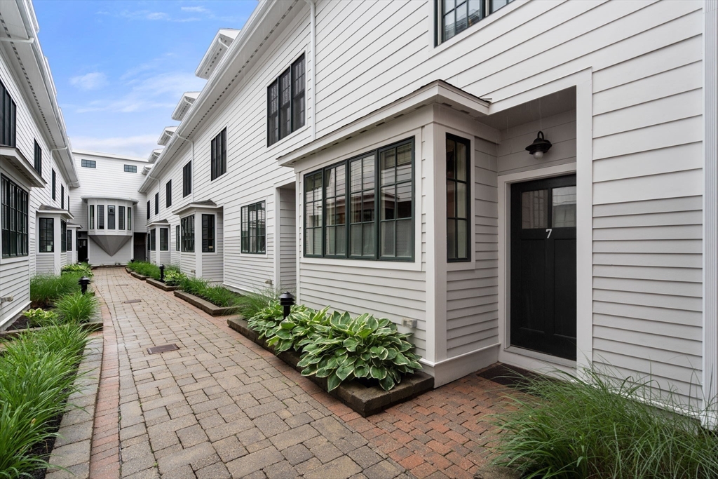 93 E Central St # 7