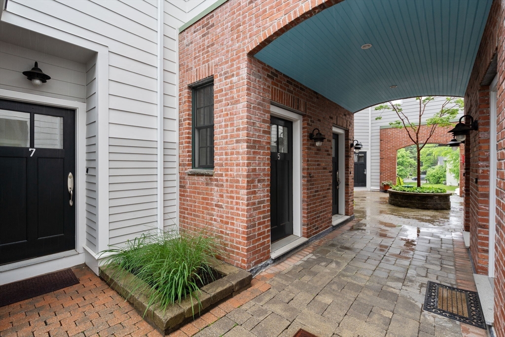 93 E Central St # 7