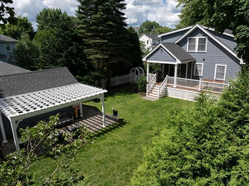 11 Fairlawn
