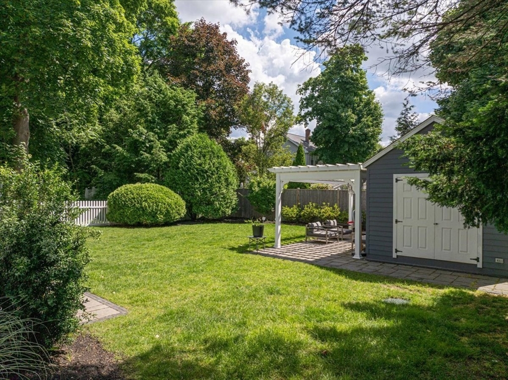 11 Fairlawn