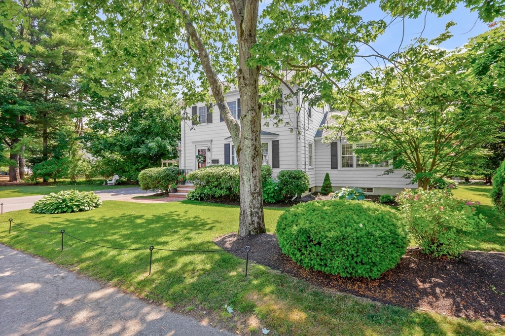15 Frederick Dr