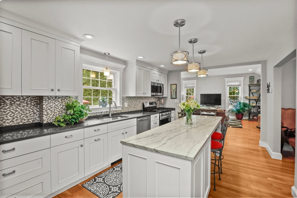 15 Frederick Dr