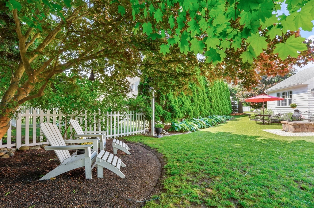 15 Frederick Dr
