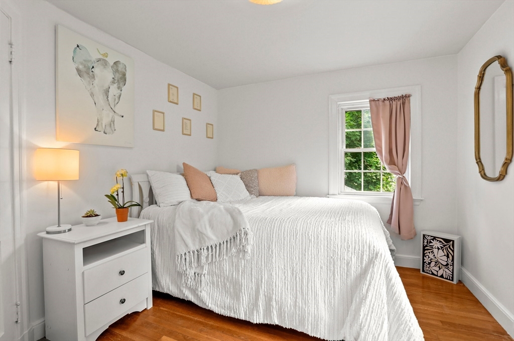 15 Frederick Dr