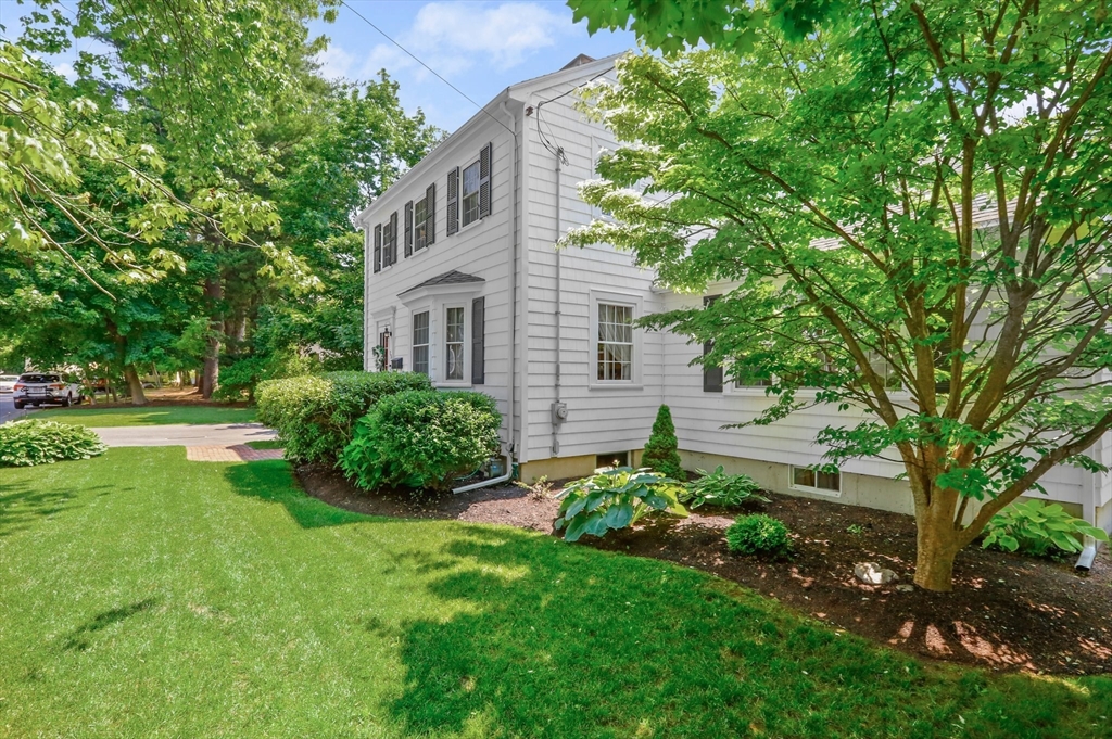 15 Frederick Dr