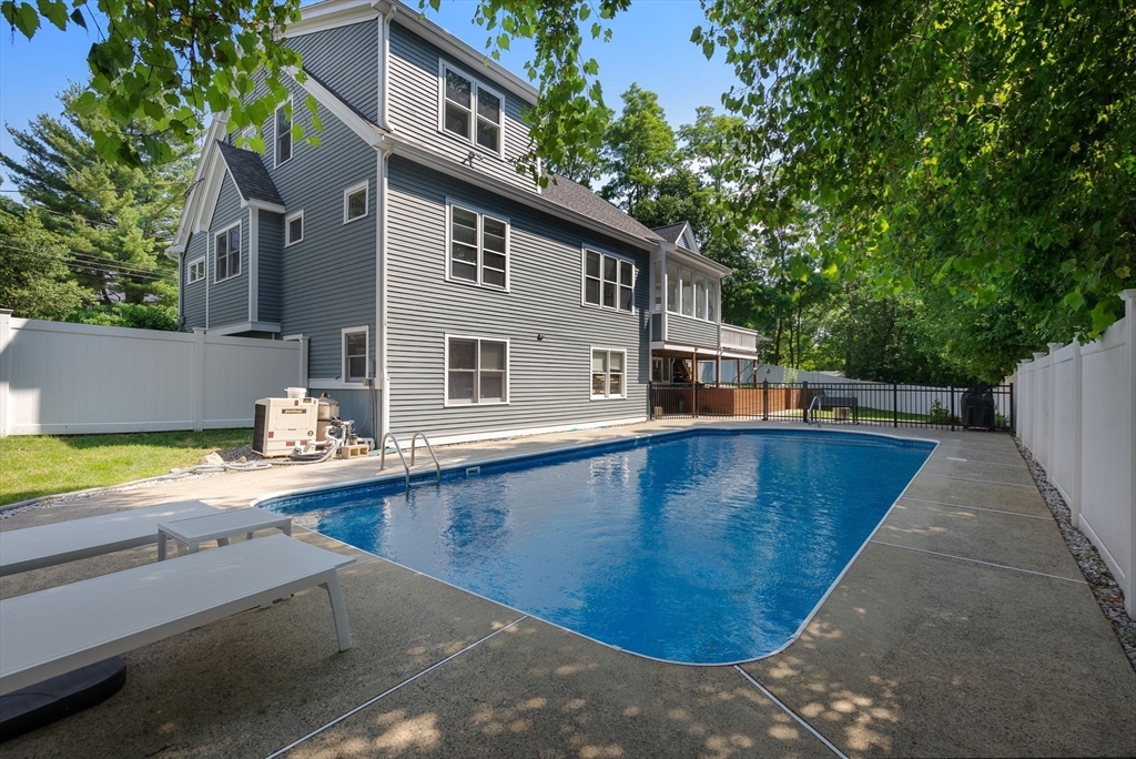 92 Croydon Rd