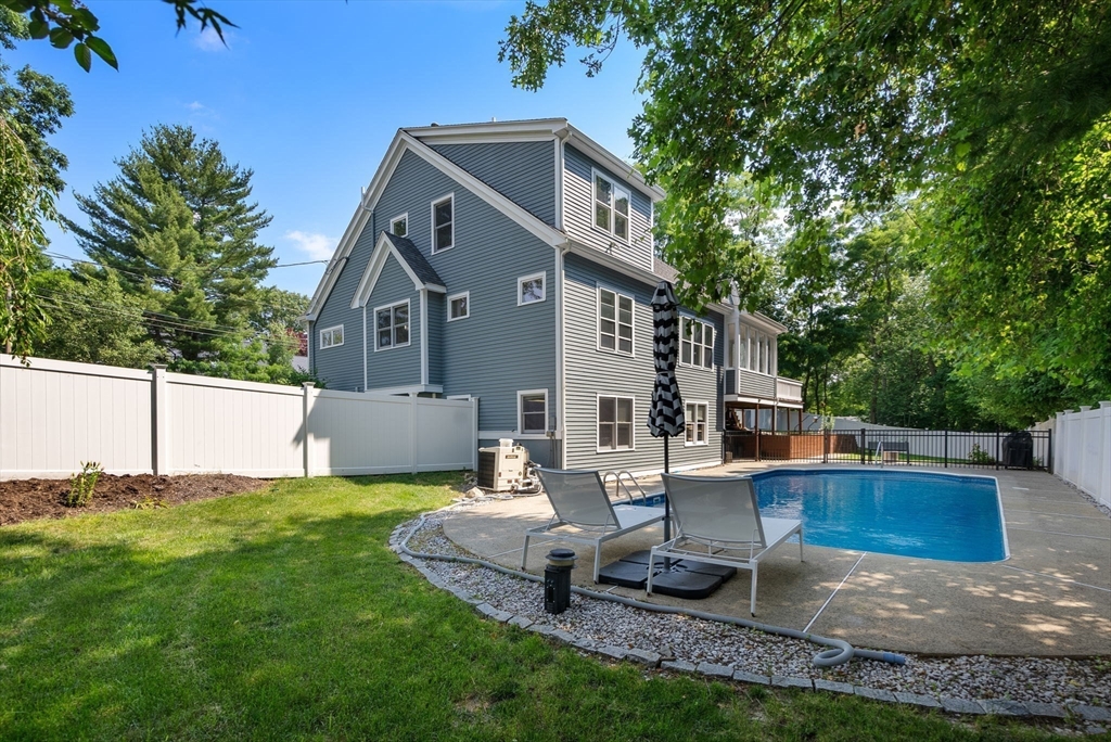 92 Croydon Rd
