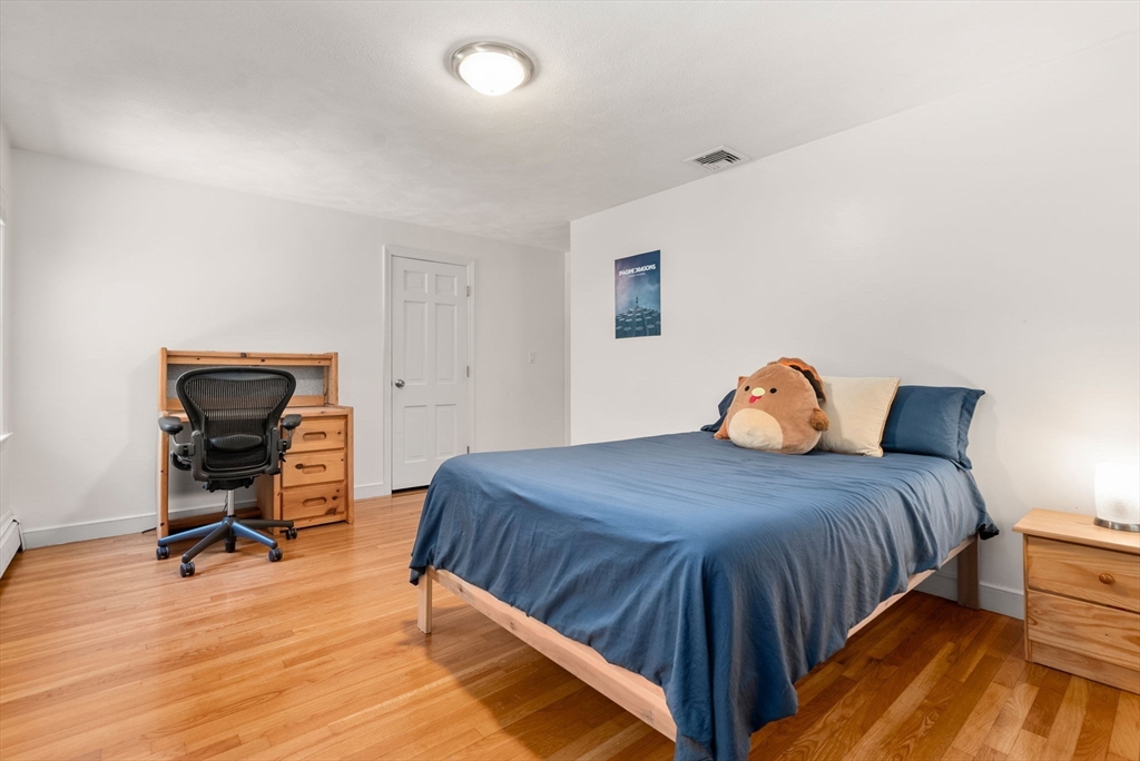 15 Saddle Ridge Rd