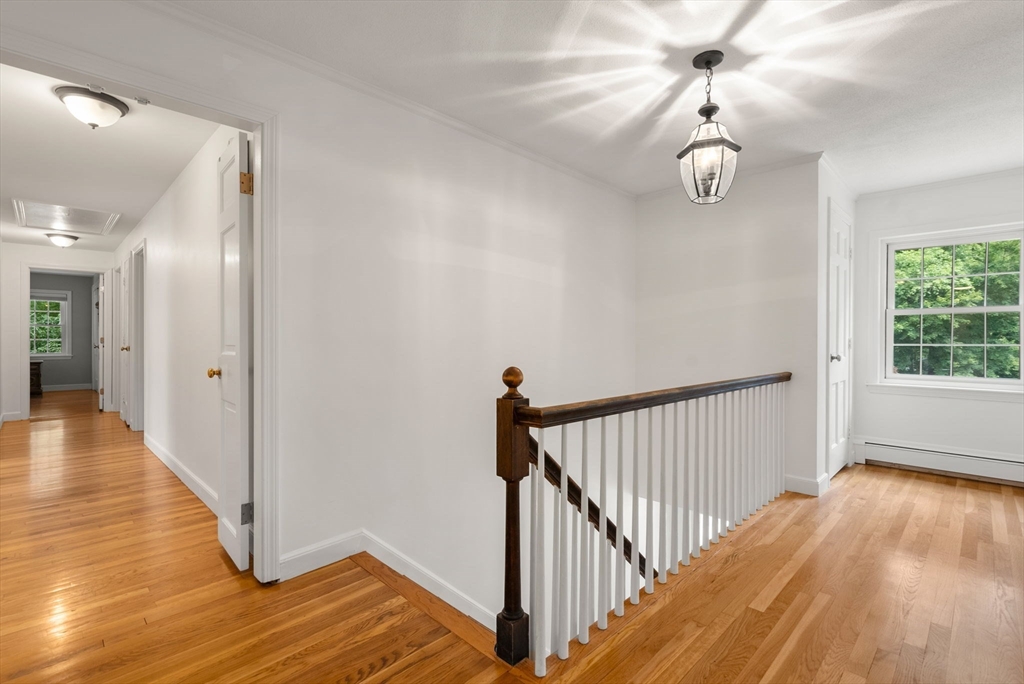 15 Saddle Ridge Rd