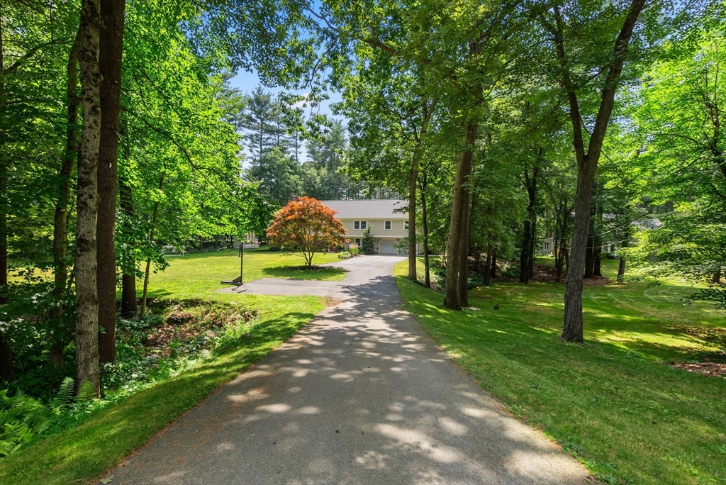 15 Saddle Ridge Rd