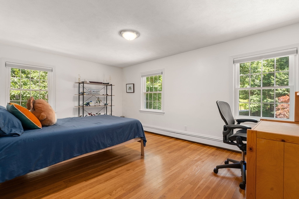 15 Saddle Ridge Rd