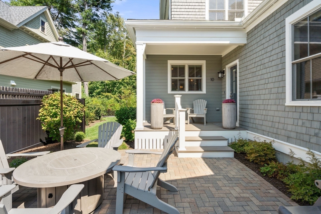 10 Fieldstone Way # 10