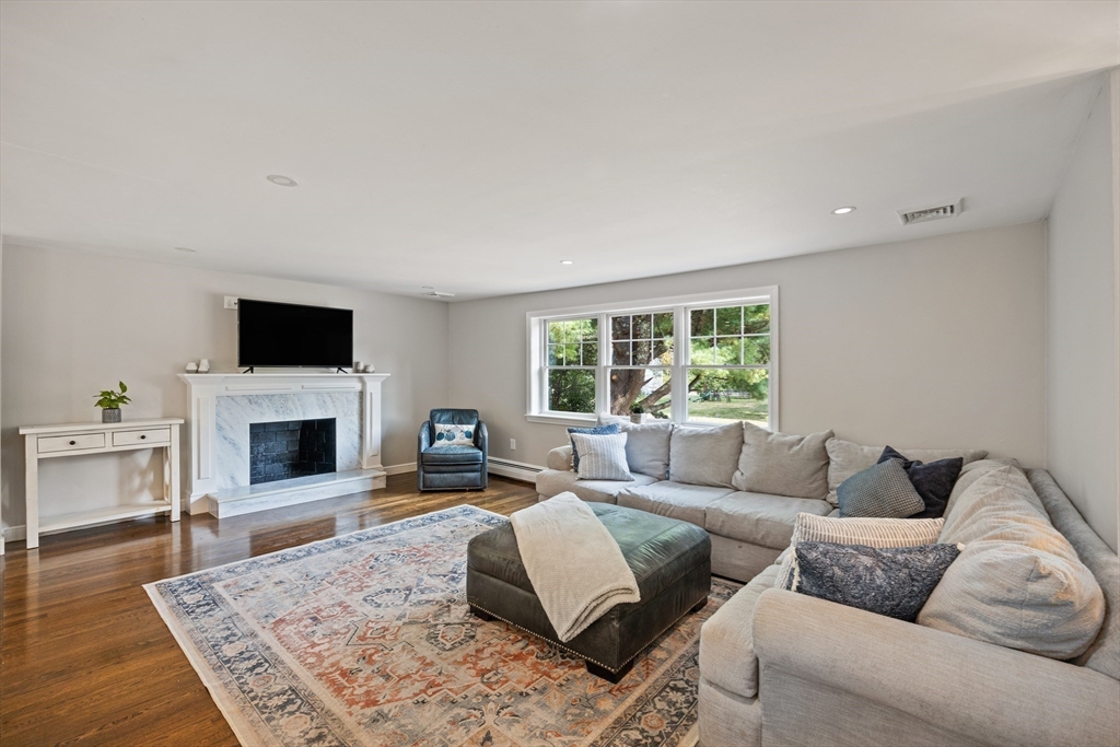 333 South St
