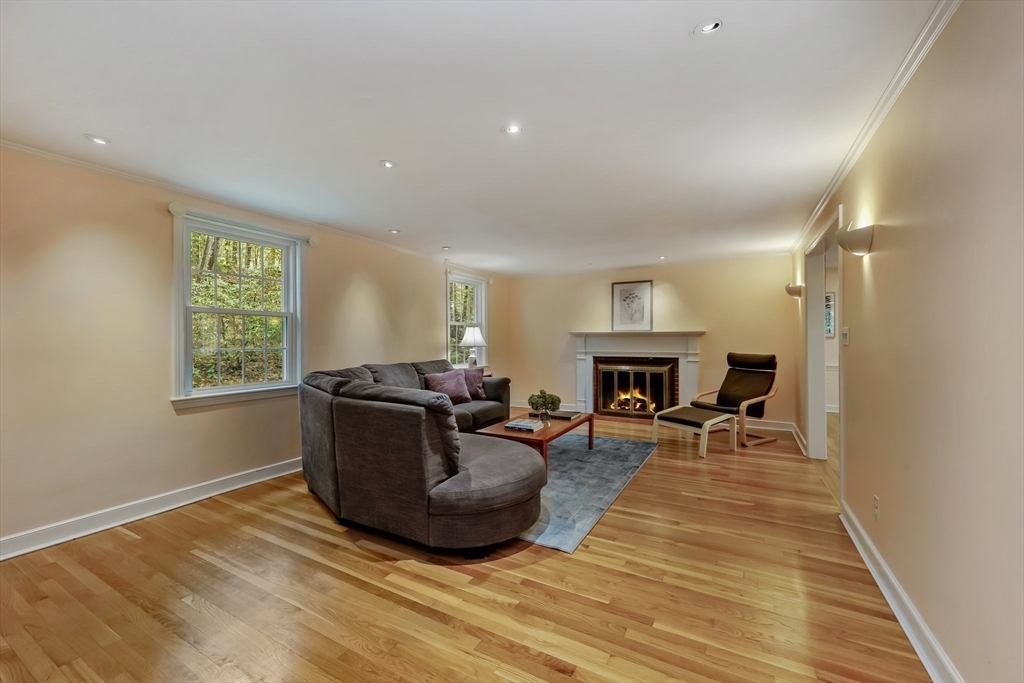 9 Tower Dr