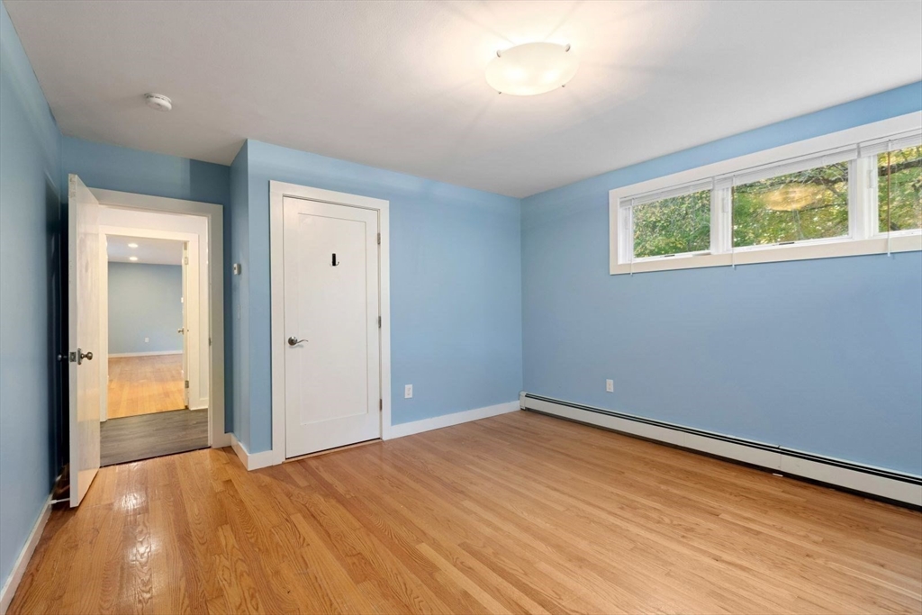 5 Greystone Rd